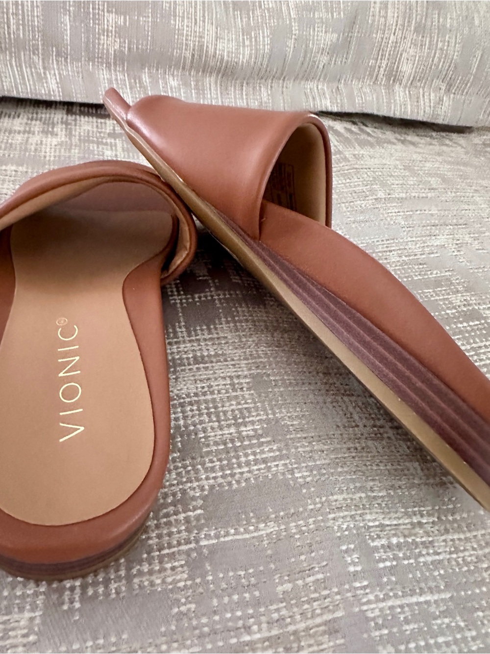 These Vionic Cognac Slide Sandals are so Comfortable!! - Picture 2 of 4